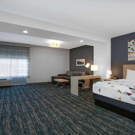 La Quinta Inn & Suites By Wyndham Manassas, Va- Dulles Airport Экстерьер фото